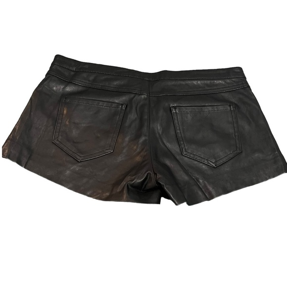 Zara Black Faux Leather Shorts Size Small - Picture 2 of 10